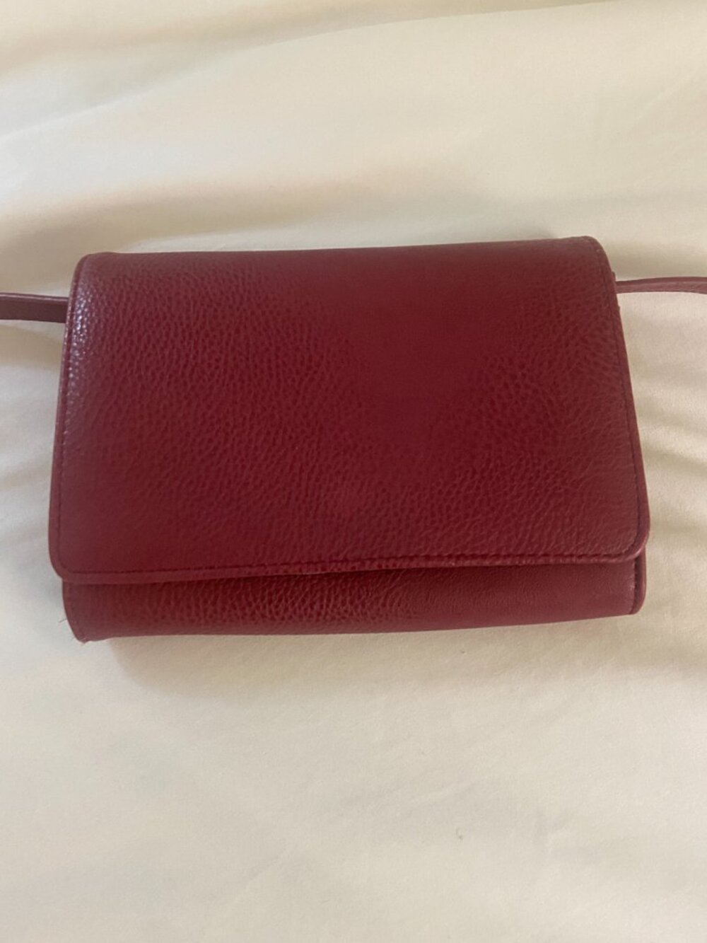 GH Bass & Co. Crossbody Leather Purse Red Wine